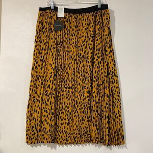 Tahari Leopard Pleated Midi Skirt NWT • Animal Print Yellow Black • Size XXL
